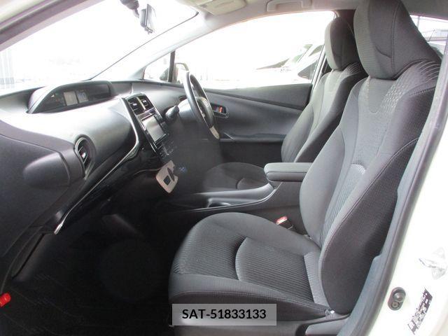 Toyota PRIUS 2018-03 282086-15