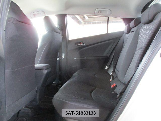 Toyota PRIUS 2018-03 282086-18