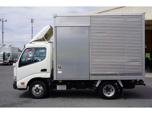 Toyota TOYOACE 2017-03 3191-2