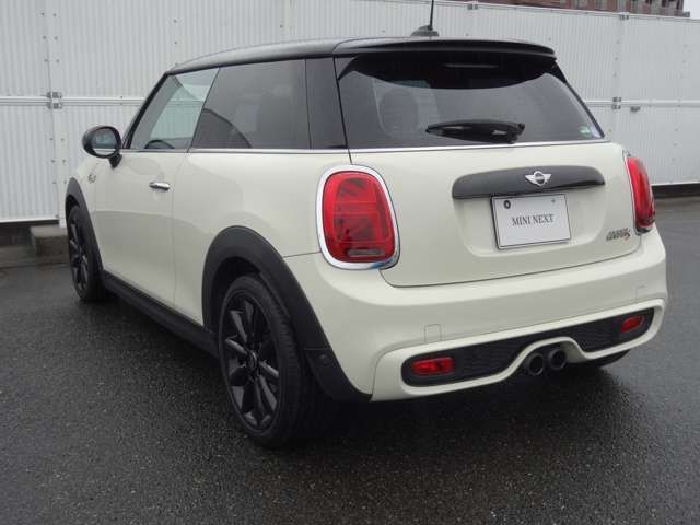 Bmw MINI 2018-01 8116-6
