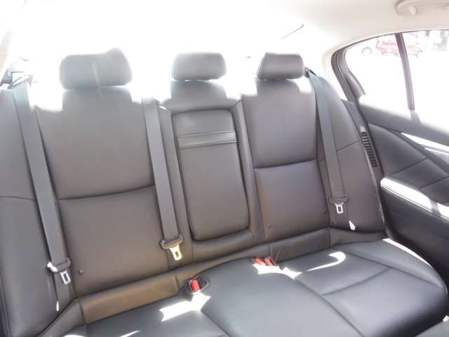 Nissan SKYLINE 2014-09 7151-13
