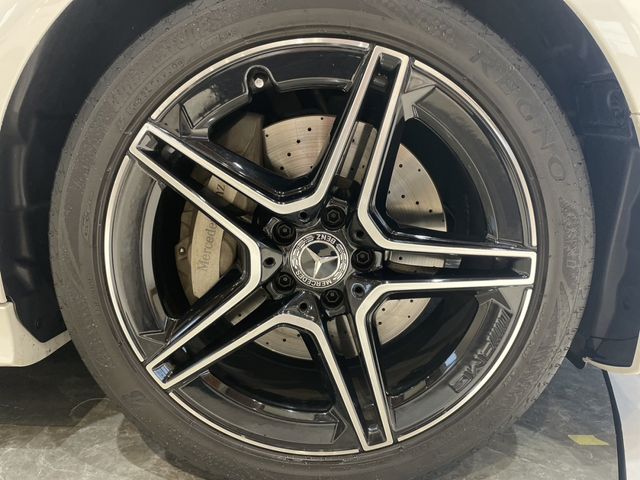 Mercedes Benz CLS-CLASS 2018-07 183760-15
