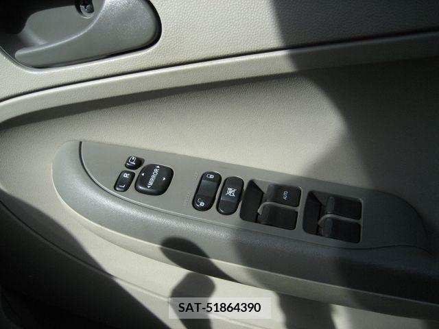 Subaru R2 2007-03 282636-17