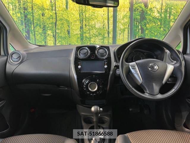 Nissan NOTE 2016-02 302398-1