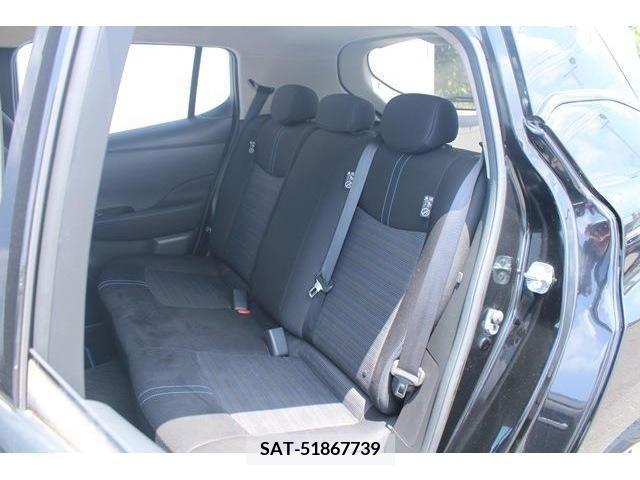 Nissan LEAF 2019-10 329730-14