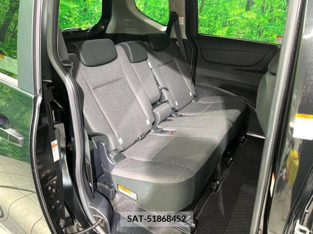Toyota SIENTA 2019-03 218757-9