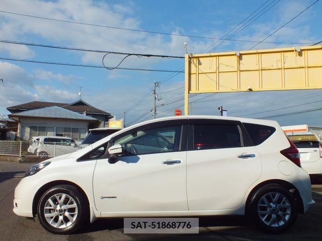 Nissan NOTE 2019-05 208799-6