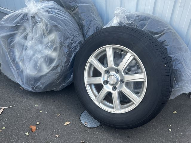 Nissan SERENA 2016-04 27686-9
