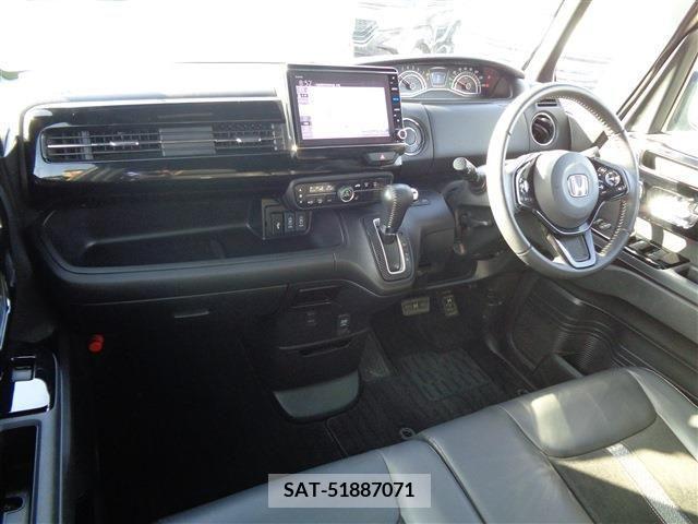 Honda N BOX 2021-05 251045-9