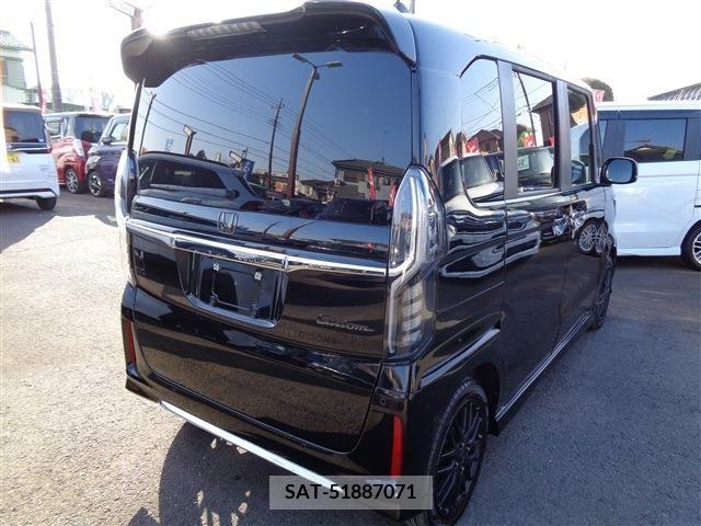 Honda N BOX 2021-05 251045-5