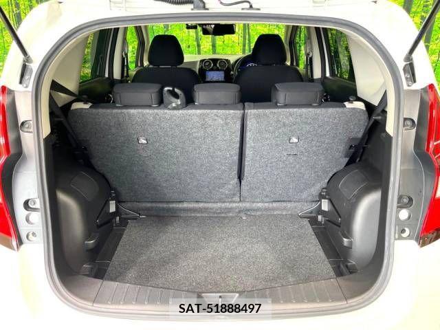 Nissan NOTE 2018-10 305437-10