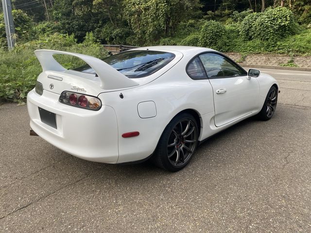 Toyota SUPRA 2000-10 22171-6