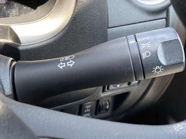 Nissan MARCH 2012-07 20477-8