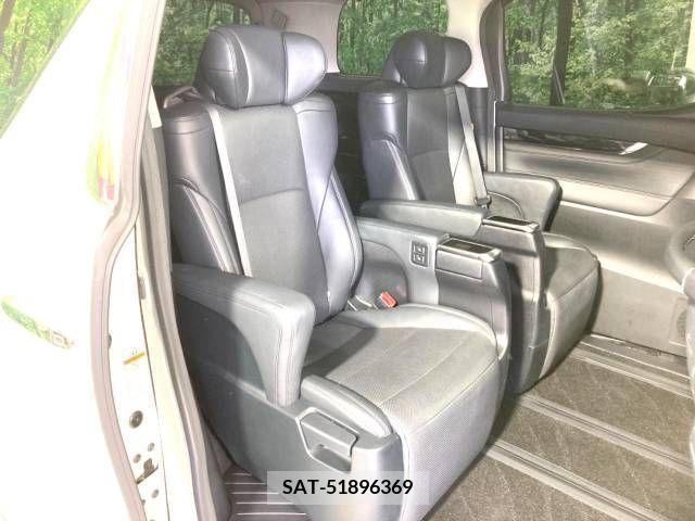 Toyota ALPHARD 2018-08 258997-9