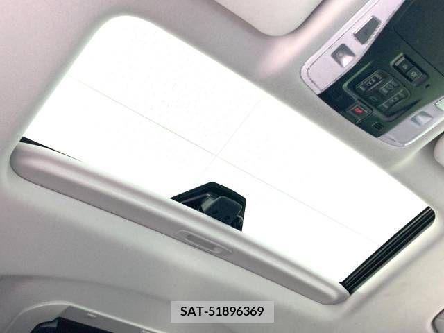 Toyota ALPHARD 2018-08 258997-4