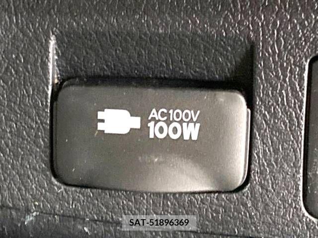 Toyota ALPHARD 2018-08 258997-7