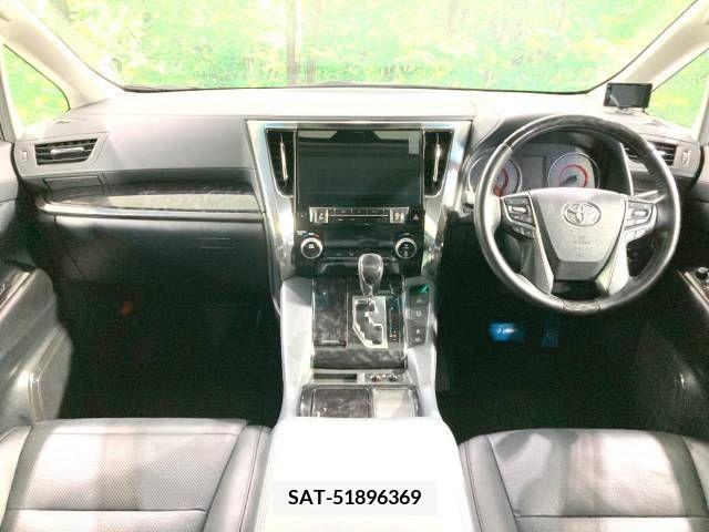 Toyota ALPHARD 2018-08 258997-1