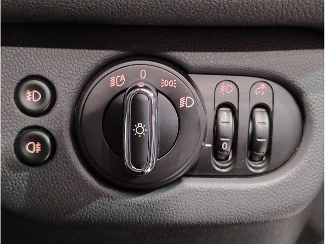 Bmw MINI 2019-10 3587-10
