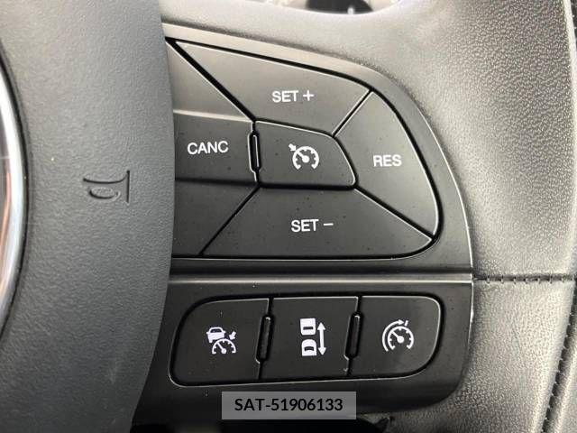 Fiat 500X 2017-09 321044-3