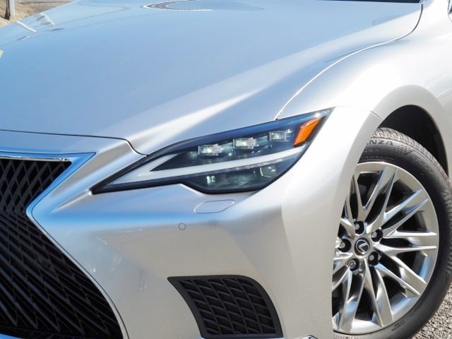 Lexus LS 2021-03 19587-7