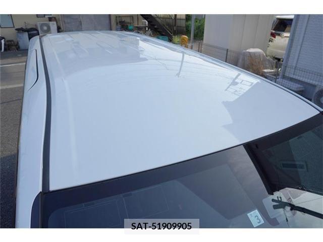 Toyota VOXY 2016-03 370458-4