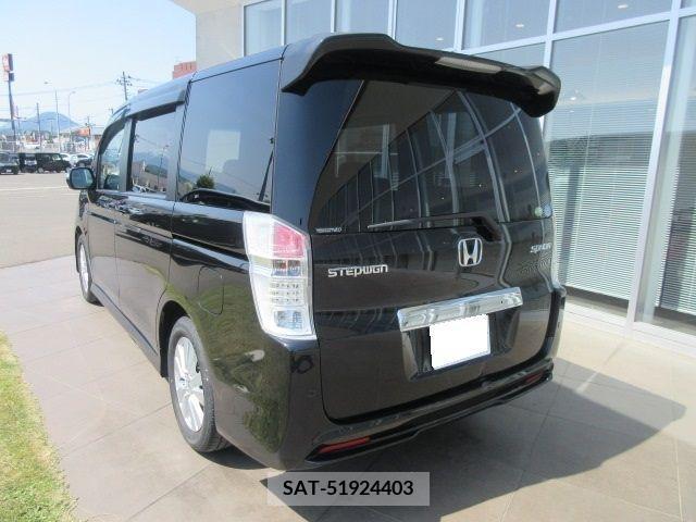Honda STEP WGN 2010-08 286229-3