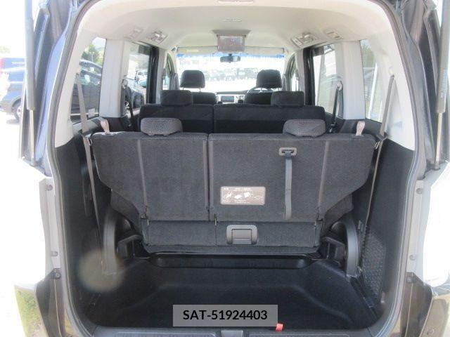 Honda STEP WGN 2010-08 286229-9