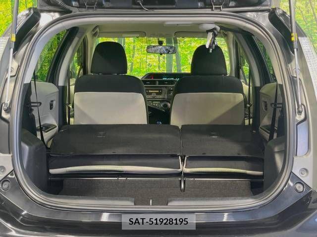 Toyota AQUA 2012-05 327882-10