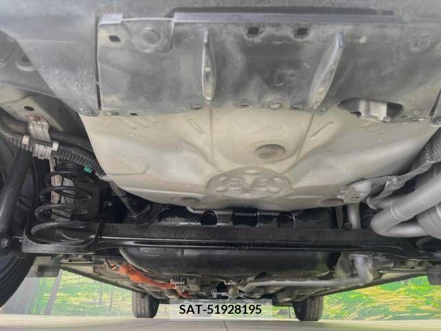 Toyota AQUA 2012-05 327882-19