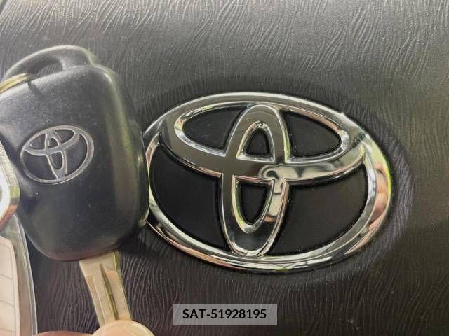 Toyota AQUA 2012-05 327882-6