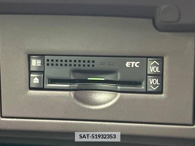 Toyota SAI 2011-07 347989-4