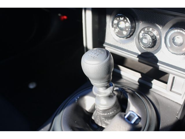 Toyota 86 2012-12 180674-22
