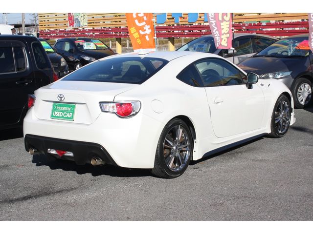 Toyota 86 2012-12 180674-2