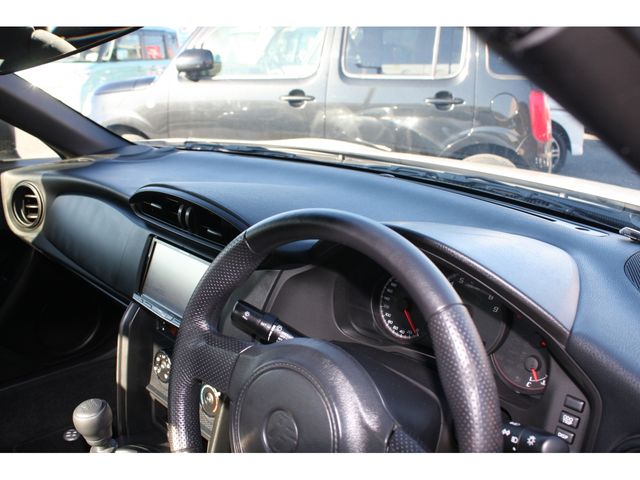 Toyota 86 2012-12 180674-12