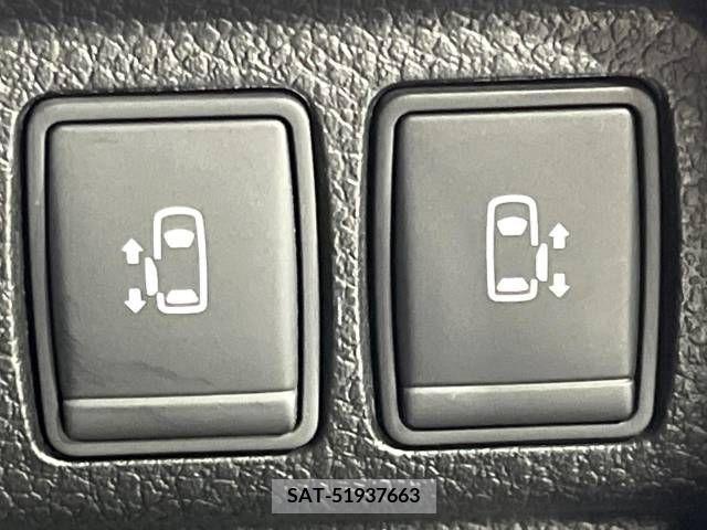 Nissan ELGRAND 2015-03 231541-4