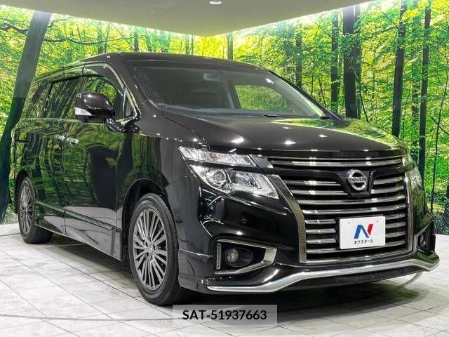 Nissan ELGRAND 2015-03 231541-17