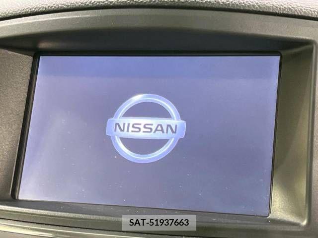 Nissan ELGRAND 2015-03 231541-2