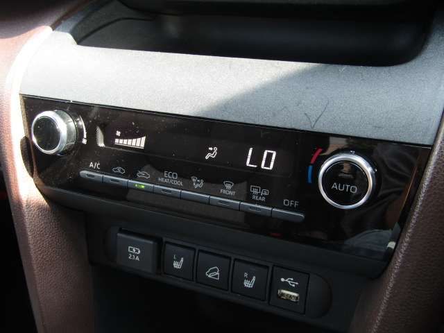 Toyota YARIS CROSS 2020-09 19689-13