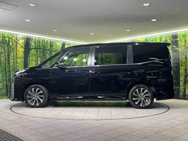 Toyota VOXY 2022-01 185330-16