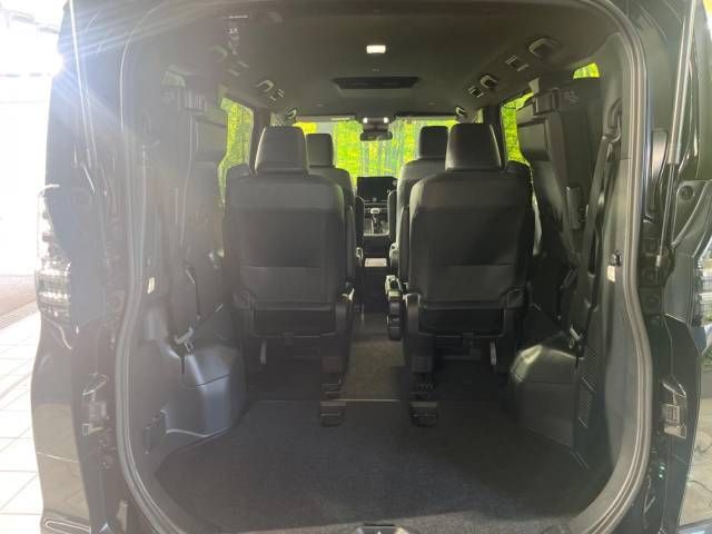 Toyota VOXY 2022-01 185330-10