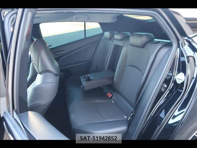 Toyota PRIUS 2019-11 249361-14