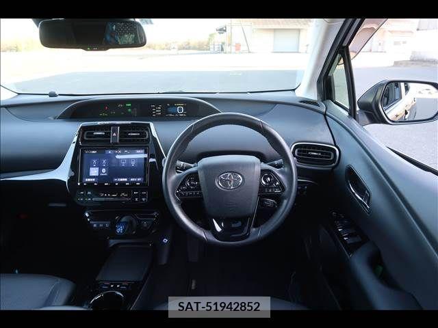 Toyota PRIUS 2019-11 249361-6