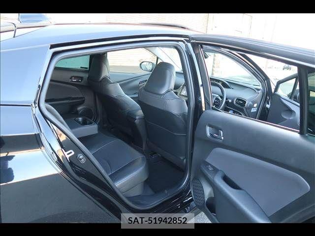 Toyota PRIUS 2019-11 249361-11