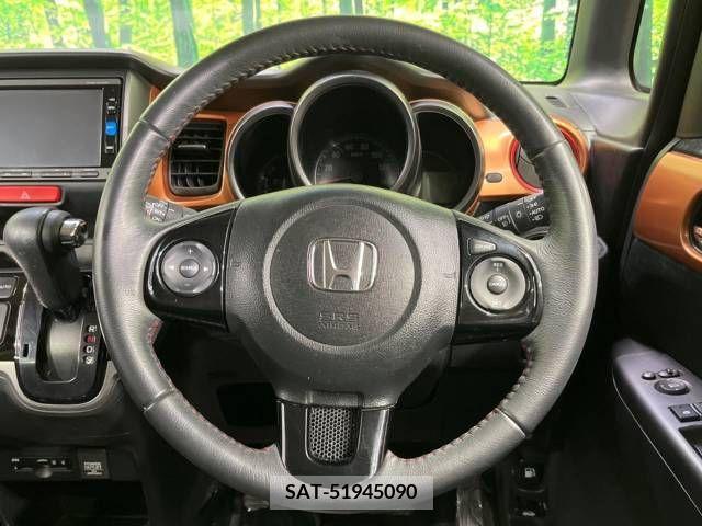 Honda N BOX CUSTOM 2016-09 351903-11