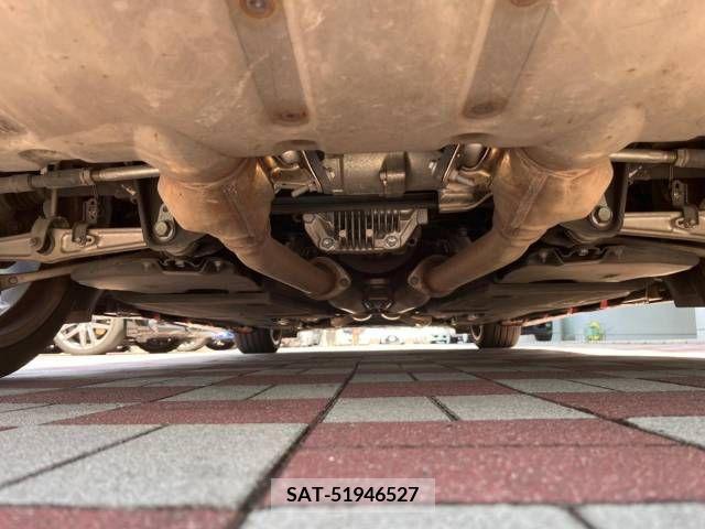 Lexus LC 2018-04 275462-19