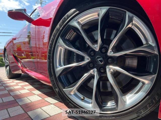 Lexus LC 2018-04 275462-12