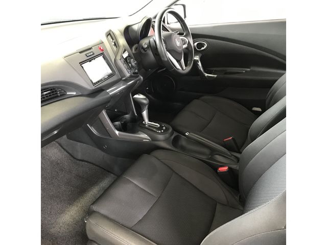 Honda CR-Z 2011-10 193848-1