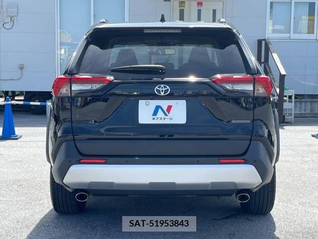 Toyota RAV4 2021-08 332688-15
