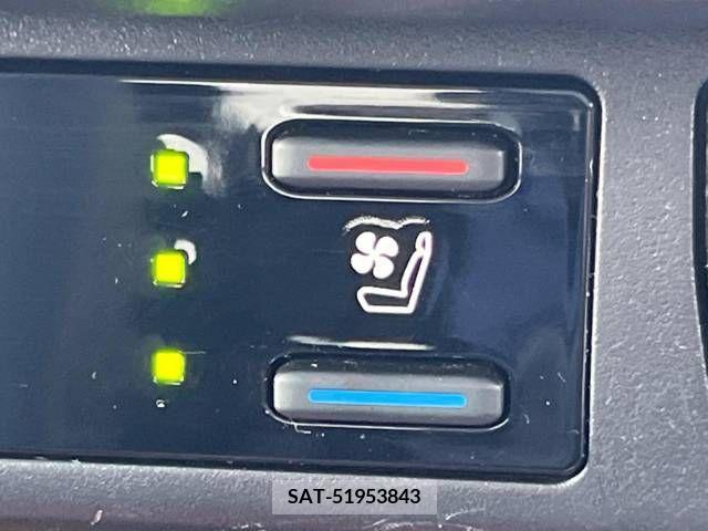 Toyota RAV4 2021-08 332688-5
