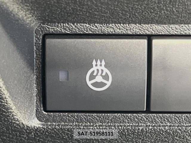Nissan NOTE 2021-06 377480-6